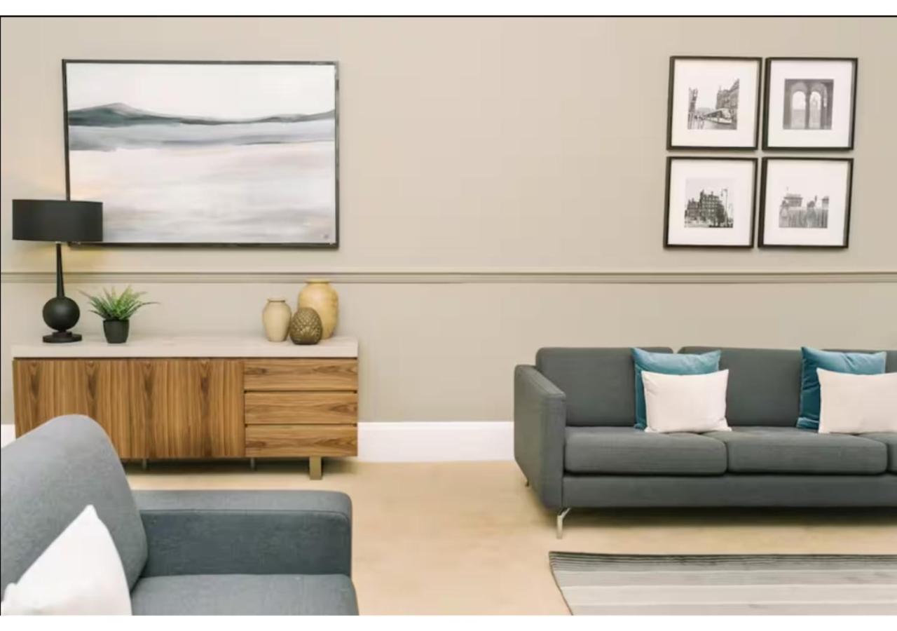 Joivy Palmerston Place Residence - Luxury City Centre Apt With Private Parking Edinburgh Ngoại thất bức ảnh